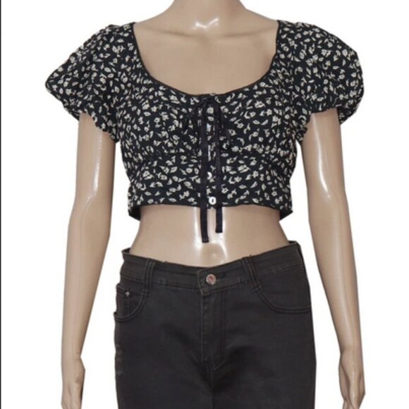 Free People Easy To Love Cropped Top Buttondown Smocked Printed XS - Picture 2 of 5